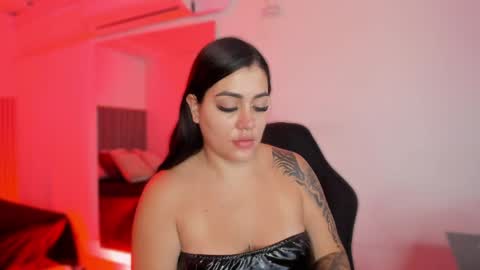 Bonnie  online show from April 30, 2026, 11:16 am