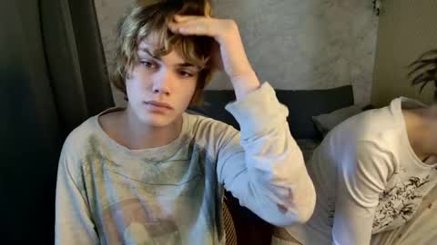 Jessy  Mark online show from May 3, 2026, 5:13 am