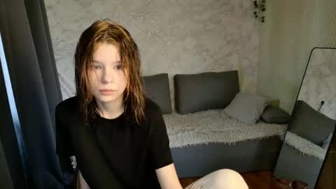 Snapshot of bonnie_and_c1yde chatting on May 10, 2026, 5:01 am Jessy Mark online show from May 10, 2026, 5:01 am