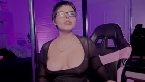 Bonnie Anderson  online show from May 19, 2026, 10:49 pm