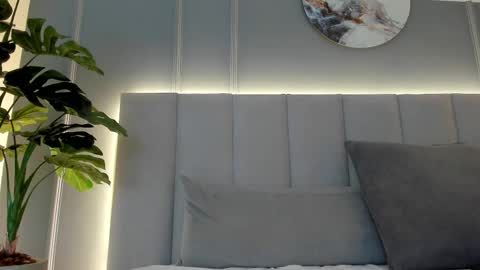 Bonnie online show from March 7, 2025, 2:15 am