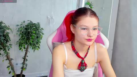 Snapshot of bonnie_hernandez chatting on April 30, 2026, 9:26 am Bonnie online show from April 30, 2026, 9:26 am