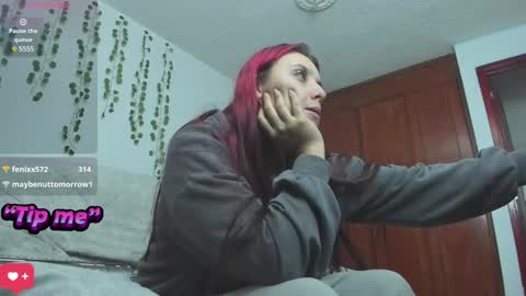 Bonnie Help me reach 500 likes online show from January 4, 2025, 1:10 am