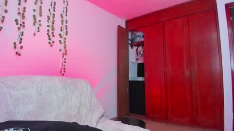 Bonnie Help me reach 500 likes online show from January 19, 2025, 11:21 pm