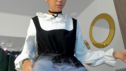 Snapshot of bonniecute_ chatting on December 27, 2024, 11:39 am online show from December 27, 2024, 11:39 am