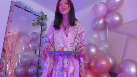 Snapshot of bonniecute_ chatting on March 9, 2025, 2:43 pm online show from March 9, 2025, 2:43 pm