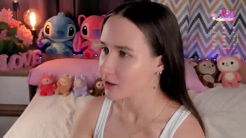 Emma online show from September 23, 2025, 1:08 am