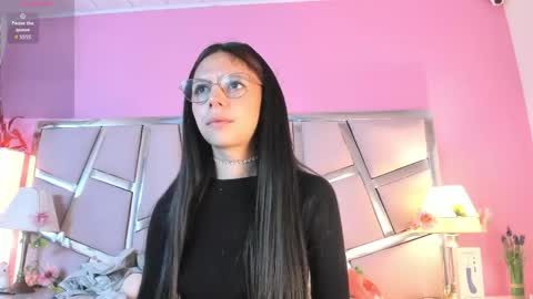Snapshot of bonniepark_ chatting on May 18, 2026, 3:51 pm Bonnie online show from May 18, 2026, 3:51 pm