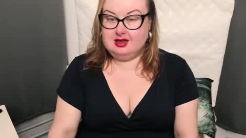 Bonnie online show from January 25, 2025, 4:56 am