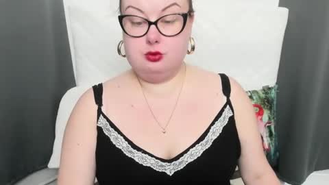 Bonnie online show from March 4, 2025, 1:28 pm