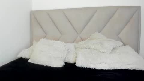 Snapshot of bonnieshyy chatting on October 31, 2025, 2:51 pm Bonnie online show from October 31, 2025, 2:51 pm