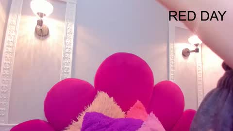 Bonnie online show from October 16, 2025, 2:18 pm