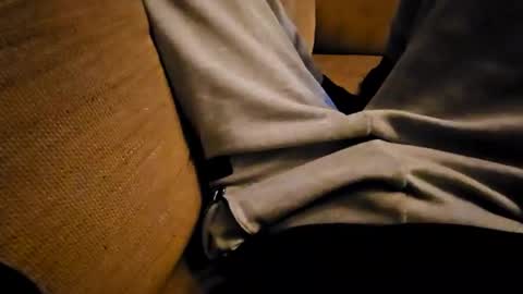 bonny8723 online show from December 18, 2024, 9:08 pm