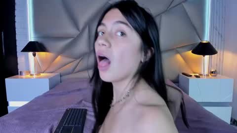 bonny_bonss online show from February 27, 2025, 10:31 pm