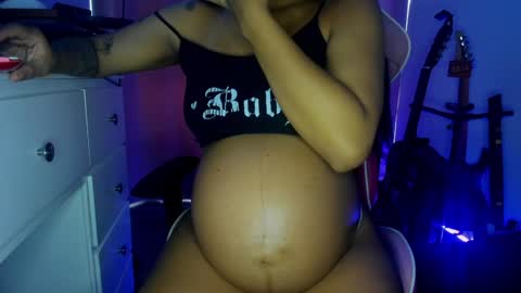 Snapshot of bonny_ebony1 chatting on January 9, 2025, 9:16 pm Bonny online show from January 9, 2025, 9:16 pm