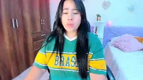 Snapshot of bonny_greylm chatting on July 28, 2026, 2:18 am sofia online show from July 28, 2026, 2:18 am