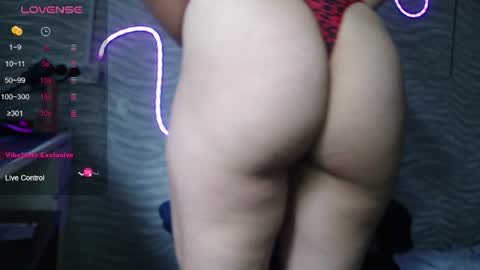 Snapshot of bonny_klyde95 chatting on July 29, 2026, 7:17 am bonny_klyde95 online show from July 29, 2026, 7:17 am