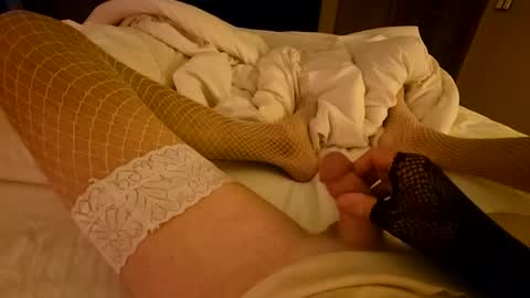 Snapshot of bono0155 chatting on July 14, 2026, 9:36 am silky sissy sarah online show from July 14, 2026, 9:36 am