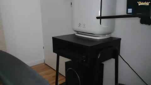 bonoboi online show from July 8, 2026, 11:48 am
