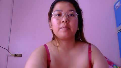 MommyMarie-Singlemom of 2. online show from May 1, 2026, 1:54 am