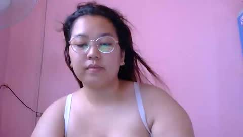 MommyMarie-Singlemom of 2. online show from May 18, 2026, 6:30 am