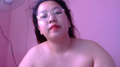 MommyMarie-Singlemom of 2. online show from July 5, 2026, 2:18 am