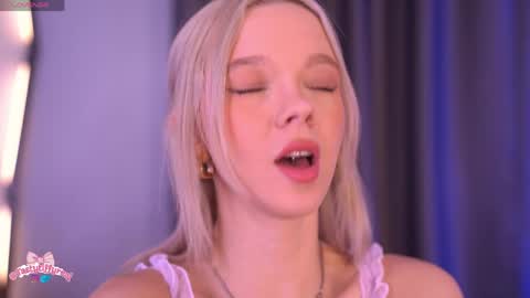Alina online show from April 26, 2026, 7:39 am