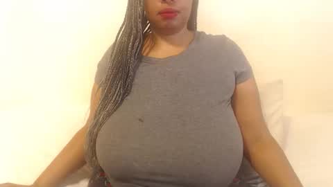 Snapshot of boobyqueen24 chatting on November 26, 2025, 12:50 pm boobyqueen online show from November 26, 2025, 12:50 pm