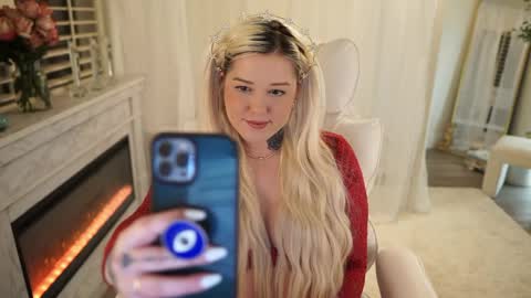 Miley online show from February 11, 2025, 2:03 am