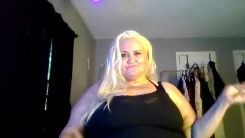 Snapshot of bookish_baddie chatting on June 14, 2026, 7:38 pm Ashlie Haines online show from June 14, 2026, 7:38 pm