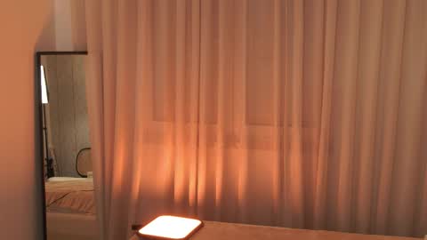 boootyfrytti online show from October 13, 2025, 6:08 pm