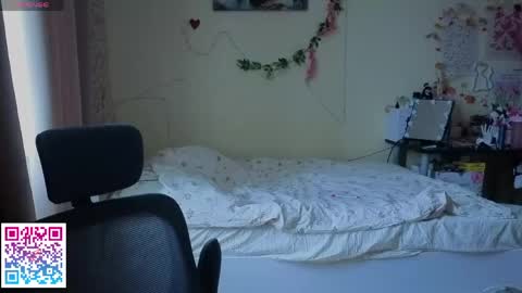 Milena online show from June 10, 2026, 2:56 am