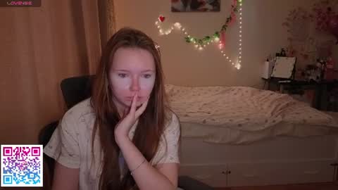 Milena online show from June 11, 2026, 3:04 am