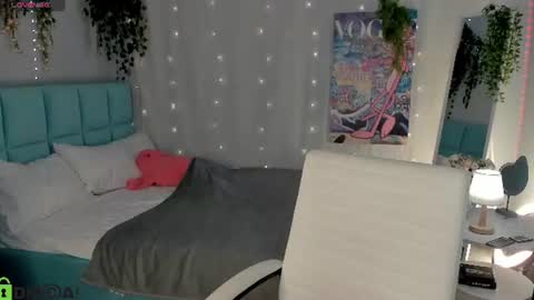 Milena online show from July 9, 2026, 2:59 am