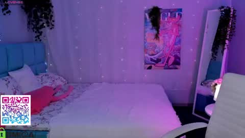 Milena online show from July 31, 2026, 3:06 am