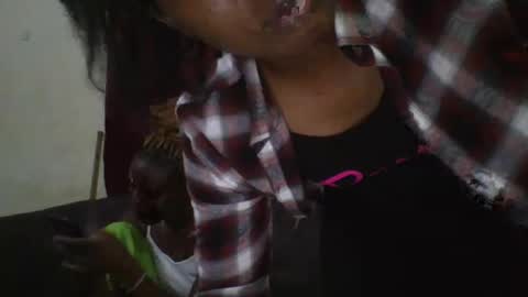 bootie_caramel online show from March 5, 2025, 10:00 am