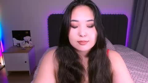 Snapshot of bootylecious_ chatting on February 15, 2026, 5:59 am Mona online show from February 15, 2026, 5:59 am