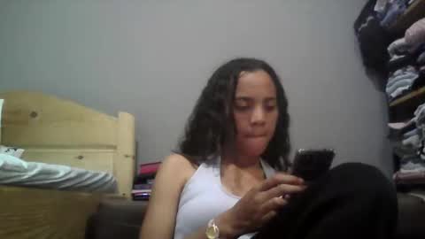 Snapshot of boozyart chatting on October 25, 2025, 3:07 pm boozyArt online show from October 25, 2025, 3:07 pm