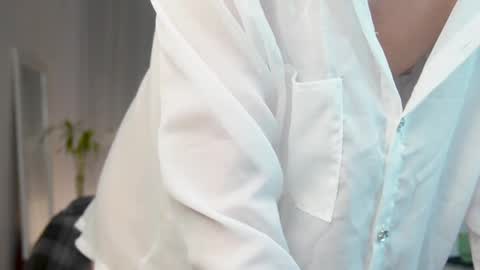 Snapshot of boream_ chatting on March 12, 2025, 12:10 am Bream online show from March 12, 2025, 12:10 am