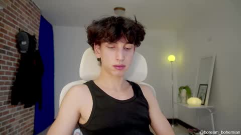 Snapshot of boream_ chatting on November 13, 2025, 11:42 am Bream online show from November 13, 2025, 11:42 am