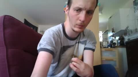 Snapshot of boredlul chatting on May 23, 2026, 10:41 am boredlul online show from May 23, 2026, 10:41 am