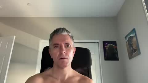 Snapshot of borisdm1976 chatting on December 6, 2024, 7:34 pm borisdm1976 online show from December 6, 2024, 7:34 pm