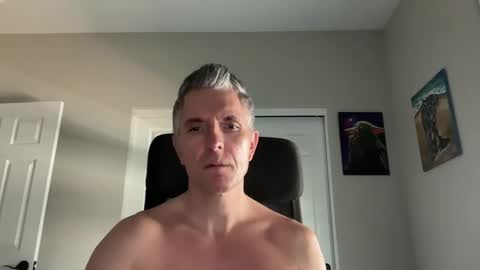 Snapshot of borisdm1976 chatting on December 16, 2024, 6:27 pm borisdm1976 online show from December 16, 2024, 6:27 pm