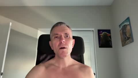 Snapshot of borisdm1976 chatting on March 4, 2025, 8:16 pm borisdm1976 online show from March 4, 2025, 8:16 pm