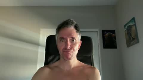 Snapshot of borisdm1976 chatting on November 1, 2025, 5:37 pm borisdm1976 online show from November 1, 2025, 5:37 pm