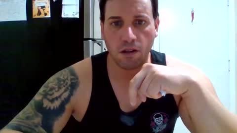 Snapshot of bosslife505050 chatting on March 1, 2025, 10:45 am The Italian Boss online show from March 1, 2025, 10:45 am