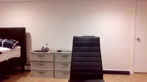 Snapshot of bosslife505050 chatting on November 16, 2025, 11:05 am The Italian Boss online show from November 16, 2025, 11:05 am