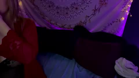 Snapshot of bossmomma chatting on January 24, 2025, 5:53 am BossMom online show from January 24, 2025, 5:53 am