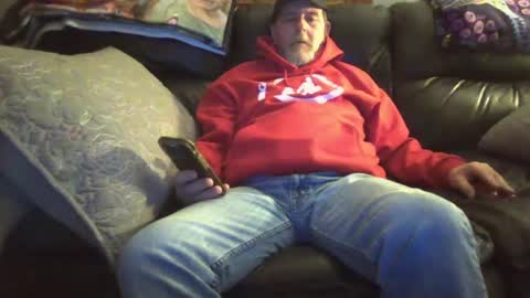 Snapshot of bostonguy1969 chatting on February 11, 2025, 12:28 am bostonguy1969 online show from February 11, 2025, 12:28 am