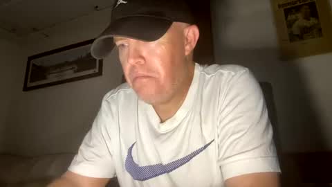 bostonirish45 online show from July 31, 2026, 7:52 am